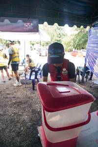 BIB: 
                            <button type="button" onclick="openModal(28150351)" class="btn btn-primary btn-sm float-right btn-popup" data-toggle="modal" data-target=".modal-high-quality">
                        <i class="fas fa-shopping-cart"></i> Add to Cart
                    </button>
                                            <button type="button" onclick="isThisMe(28150351, true)" class="btn btn-success btn-sm float-right btn-popup btn-isme hidden" data-toggle="tooltip" data-placement="bottom" title="นี่คือรูปของคุณใช่ไหม คลิกที่นี่เพื่อเอาเข้าอัลบั้ม">
                        <i class="fas fa-plus"></i> Add to album
                    </button>
                    <button type="button" onclick="isThisMe(28150351, false)" class="btn btn-warning btn-sm float-right btn-popup btn-isnotme hidden">
                        <i class="fas fa-ban"></i> Remove from album
                    </button>